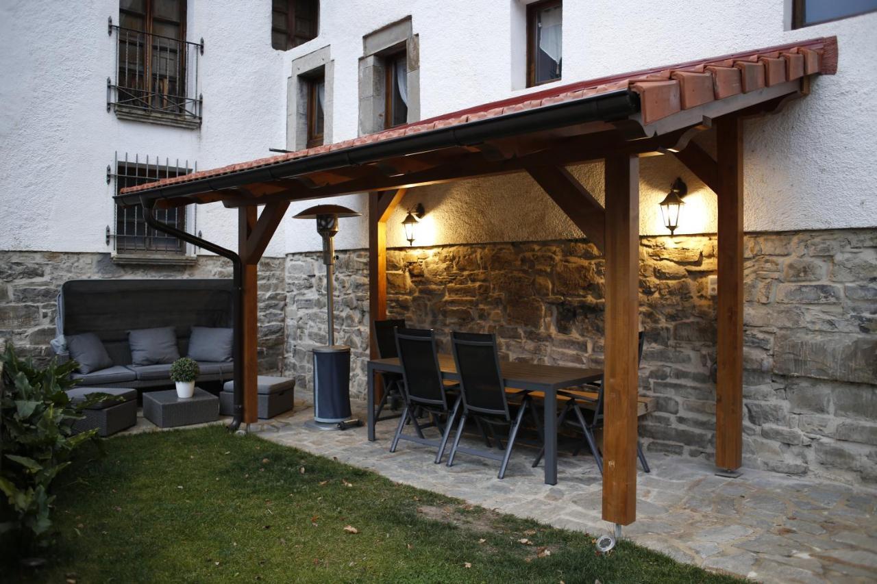 Apartament Aizkolarienea Ochagavía Zewnętrze zdjęcie
